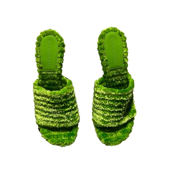 Furry stretch mule sandal - Picture 4 of 4